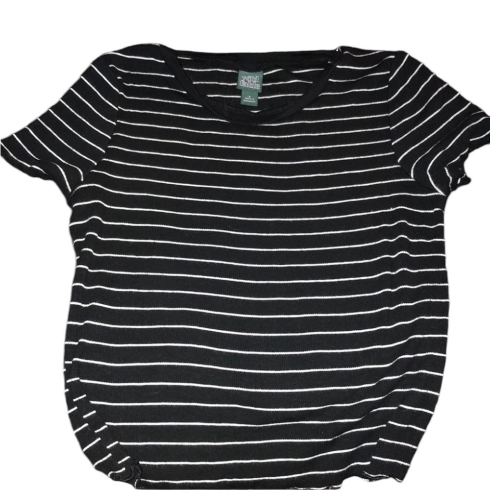 Wild Fable size small Navy striped crew neck tee with stretch
